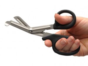 ADC Medicut® EMT Shears, 7 1/4" (18.4cm Scissors)-320 - Image 2